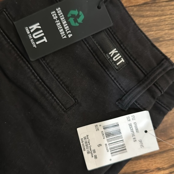 Ana High Rise Seamed Front Black Denim from Kut from the Kloth - Picture 2 of 5